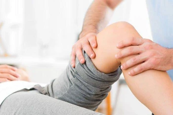 تمرینات توانبخشی زانو